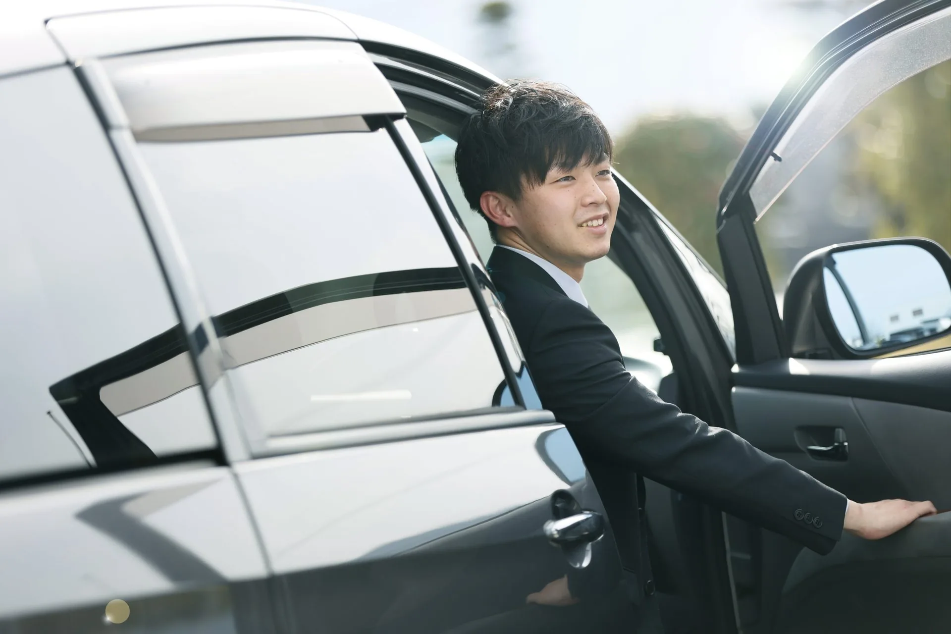 運転中の笑顔